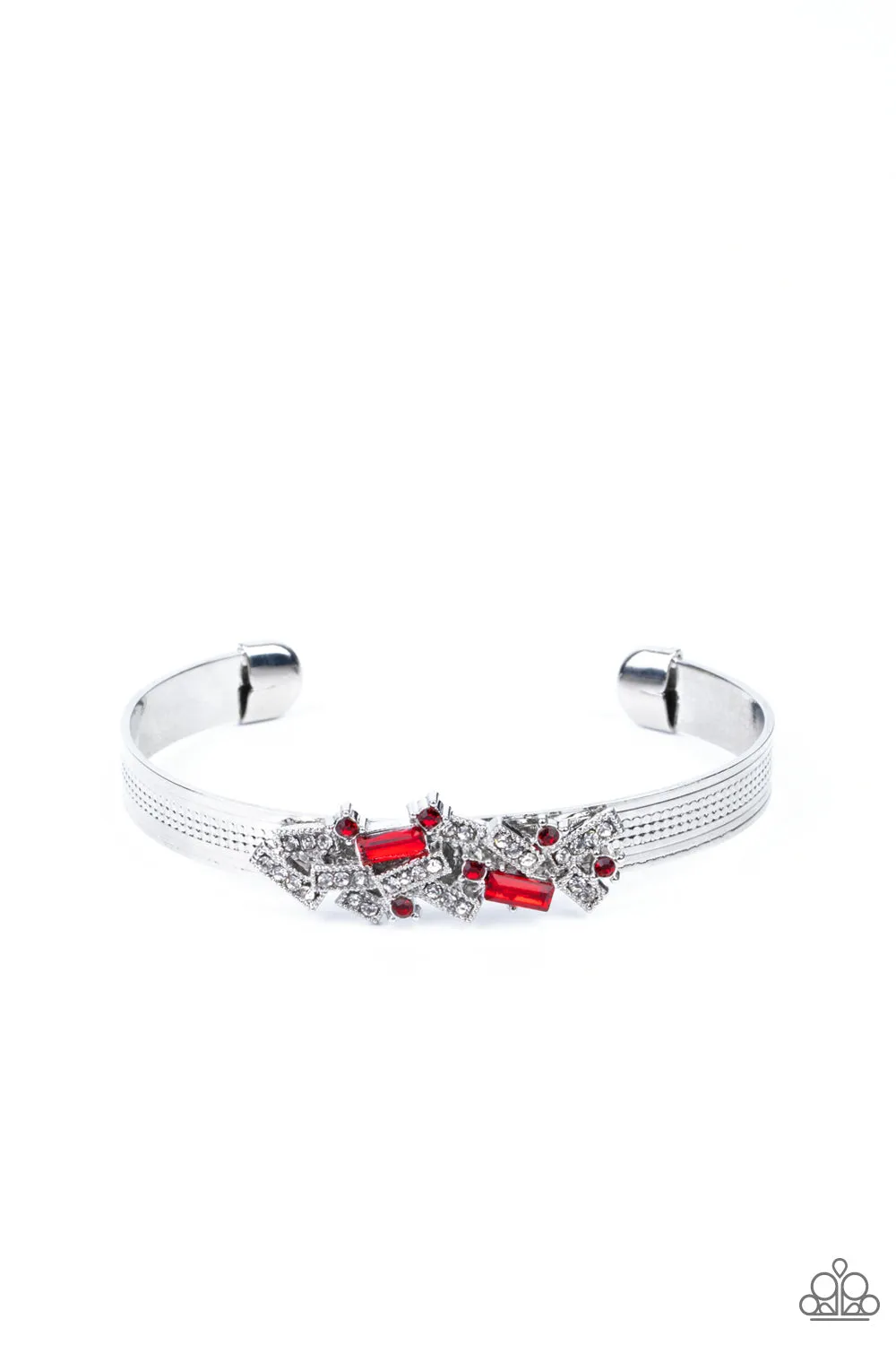 A Chic Clique - Red