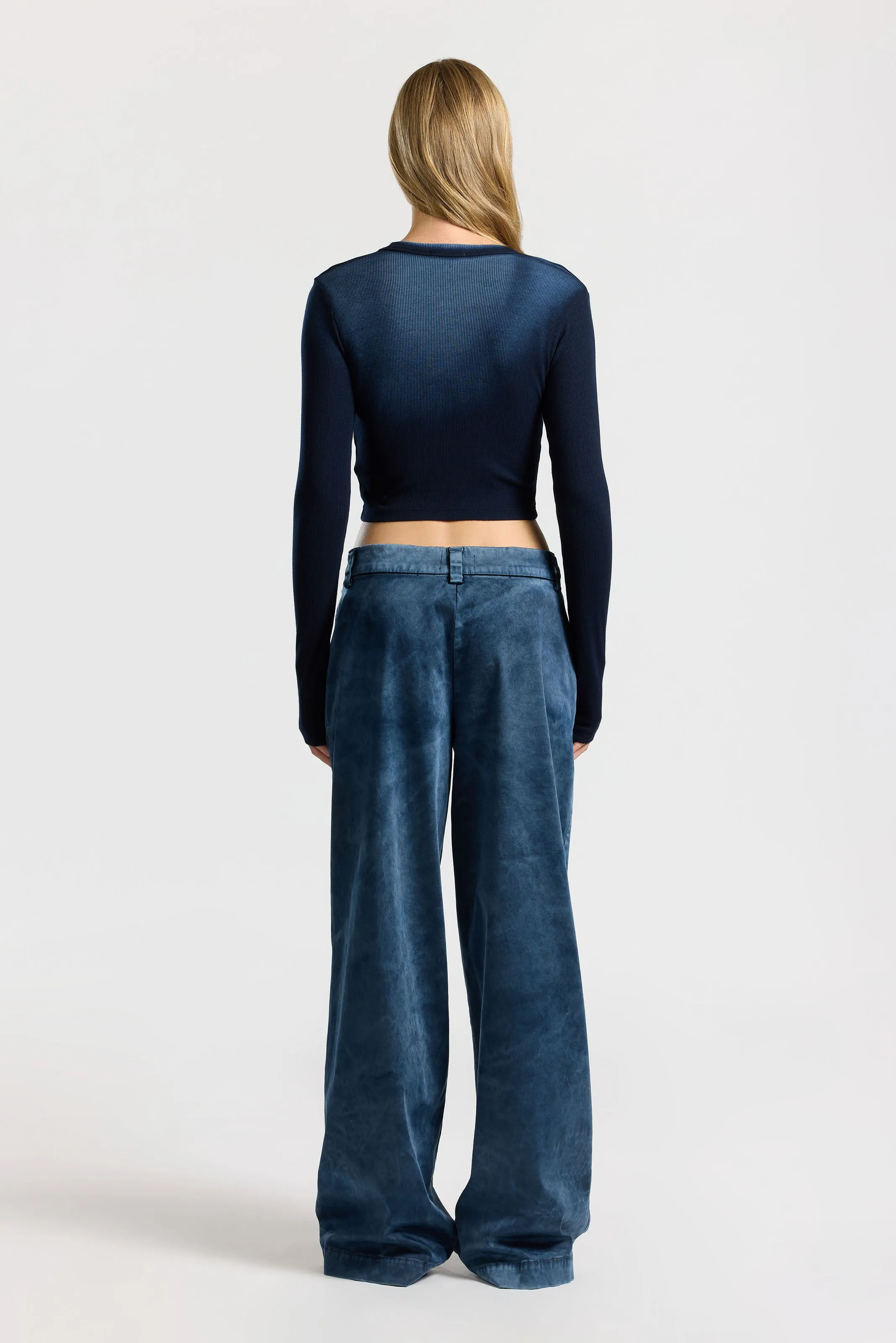 Verona Crop U-Neck Shirt